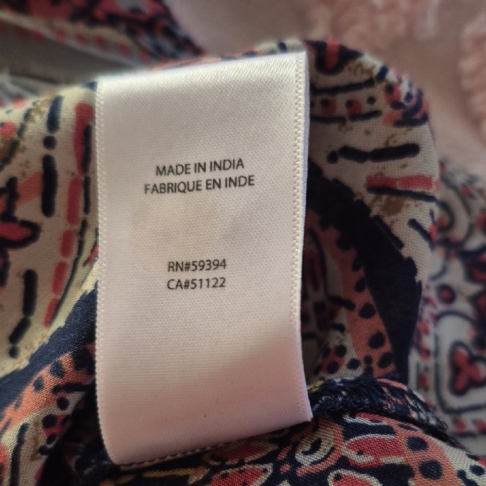 beachlunchlounge Floral Blouse in Navy and Pink - Picture 12 of 12